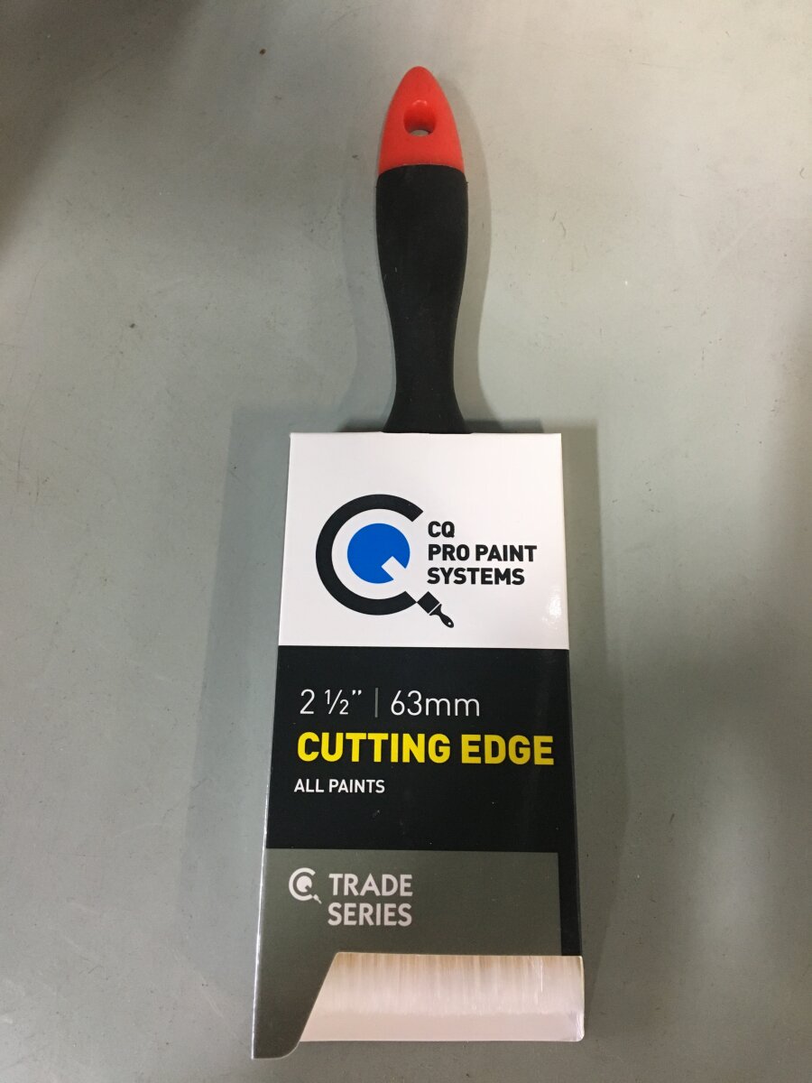 best paint brush for cutting in corners