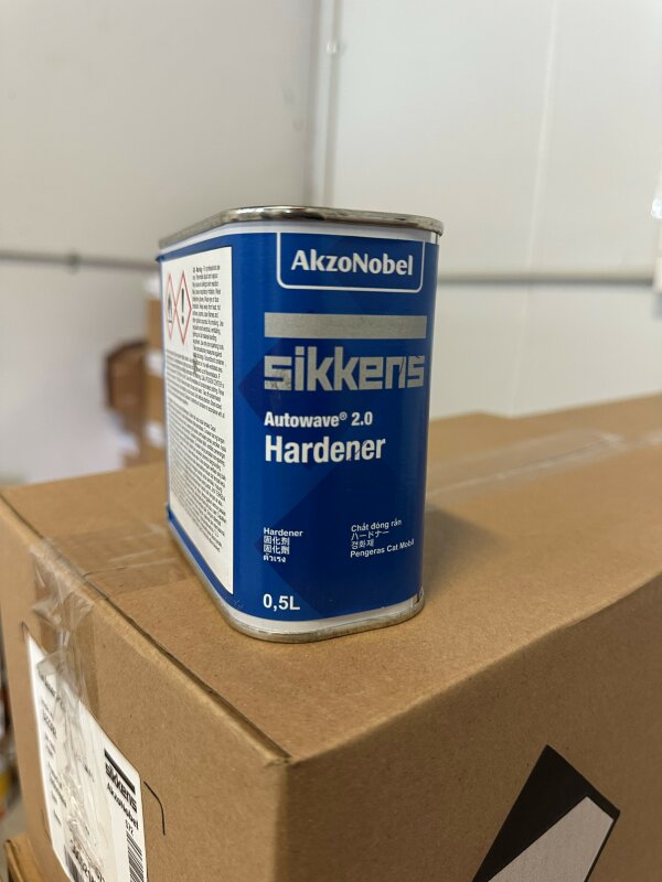 VR SIKKENS AUTOWAVE 2.0 HARDNER 500ML