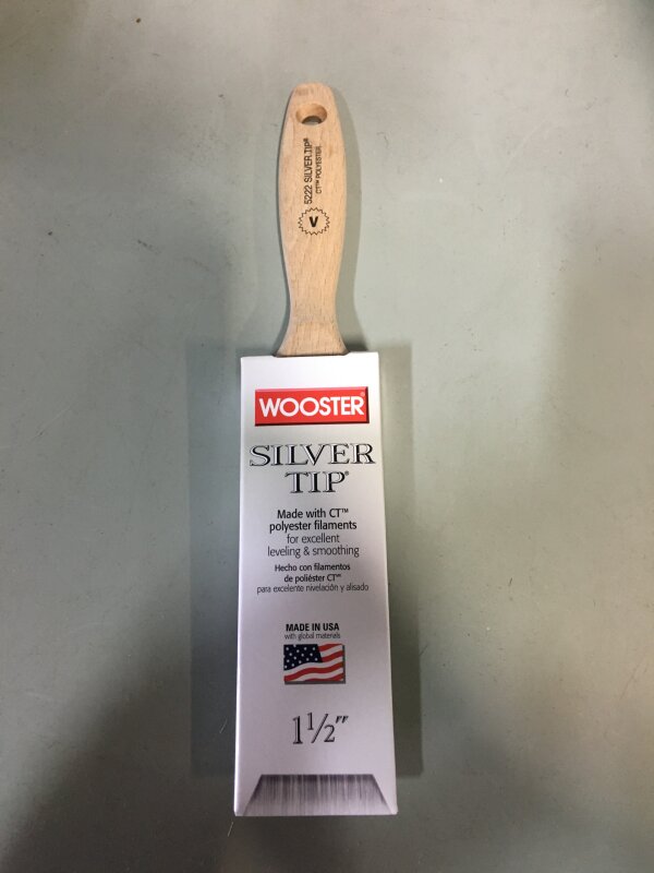 Wooster SilverTip V 38mm Short Handle