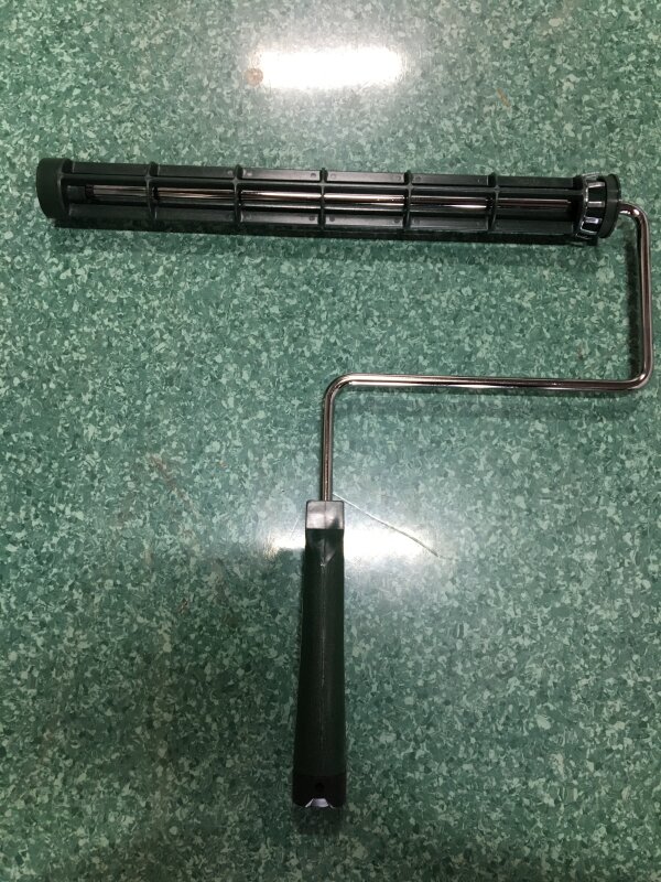Wooster Sherlock Roller Handle 350mm
