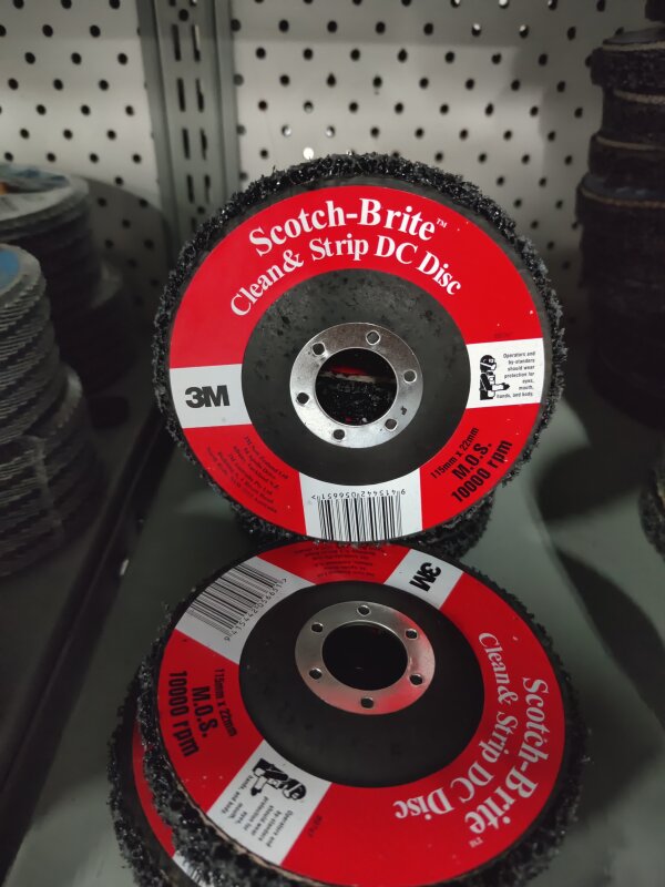 3M  DEPRESSED CENTRE DISC 115 X 22MM RADID STRIP BLACK