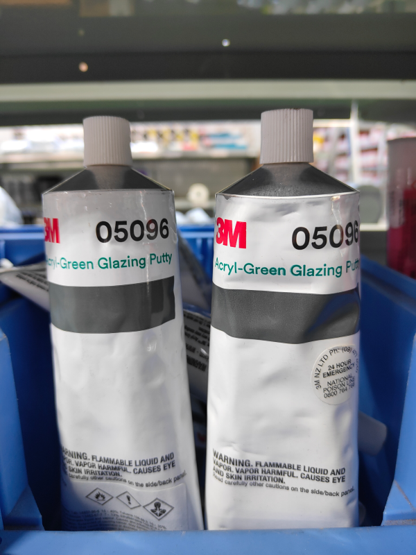 3M™ Acryl Putty  05096 Green 14.5 oz