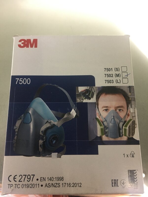 3M Half Facepiece 7502 Silicone Medium