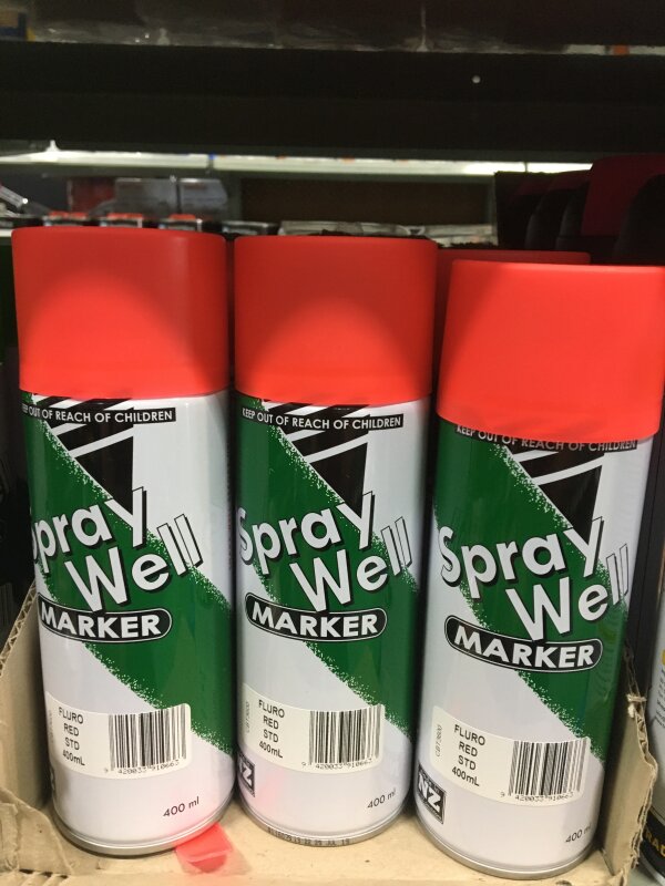 DM Spraywell Marker - 400ml Fluro Red