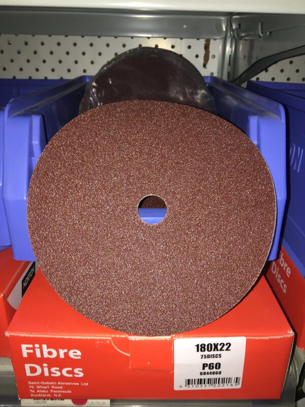 FIBRE DISCS 180 x 22 P60