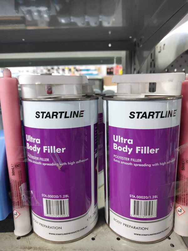 ULTRA BODY FILLER 1.28L