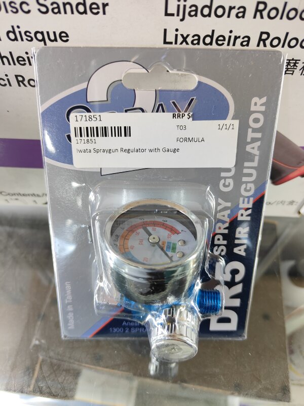 Iwata Spraygun Regulator with Gauge