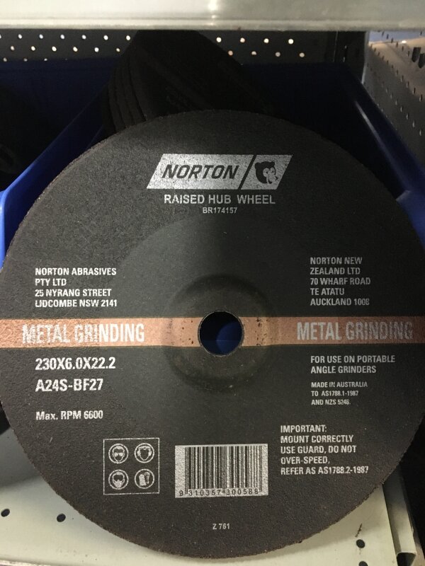 NO Metal - DC Wheel 230x6x22