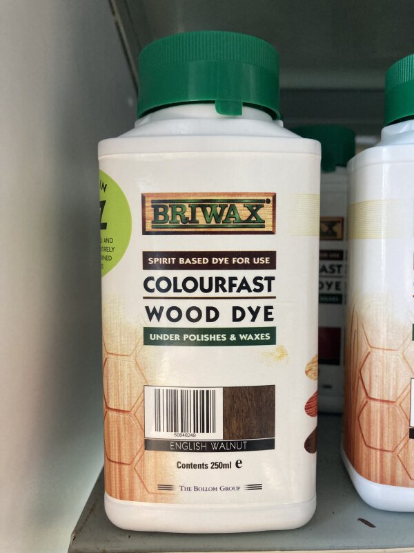 BR BRIWAX Spirit Dye English Walnut250ml