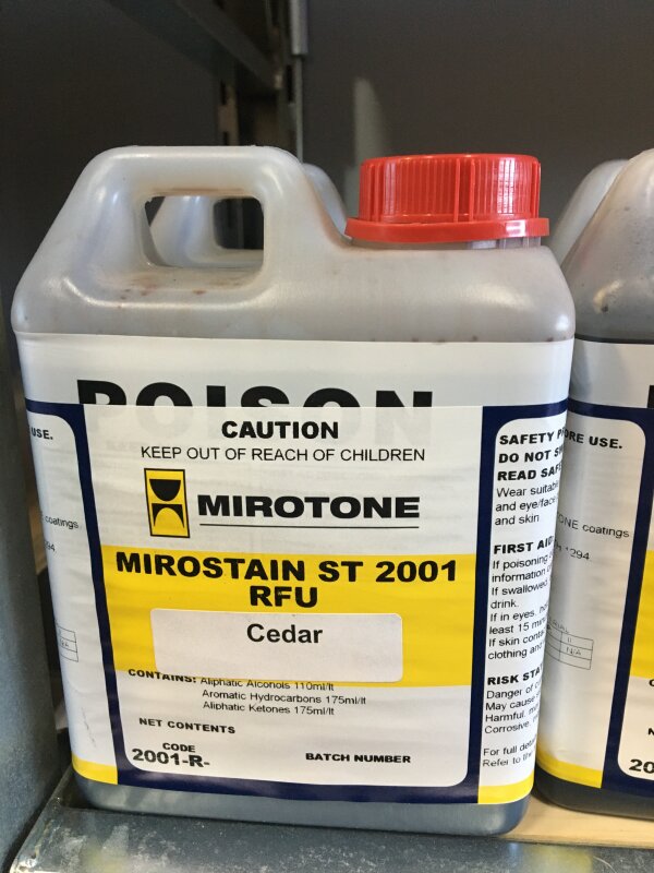 MI Stain ST 2001 NGR RFU Cedar #922 1L