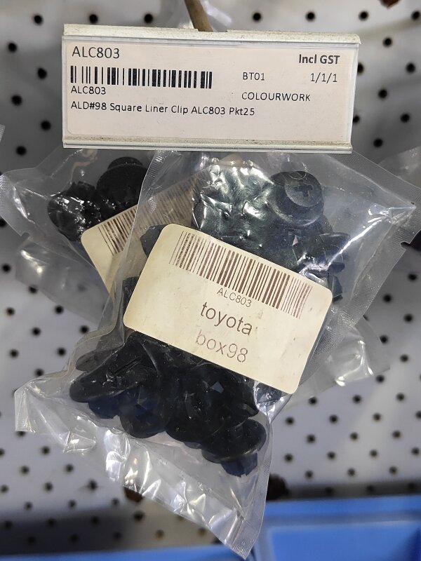 ALD#98 Square Liner Clip ALC803 Pkt25