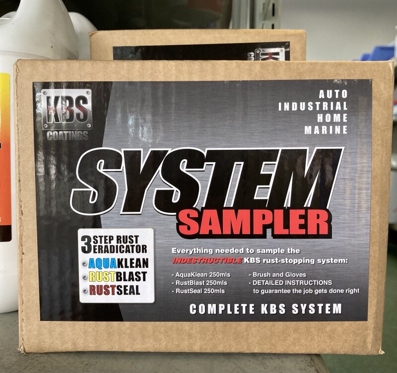 KBS SYS SAMP KIT GLOSS BLACK