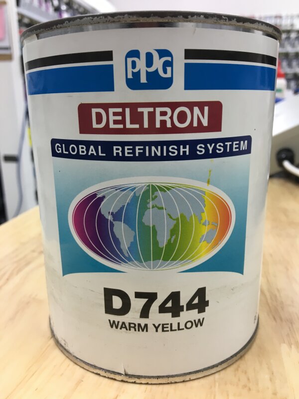 DELTRON D744 WARM YELLOW / 1L