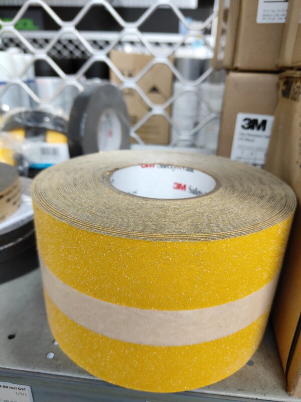 3M Safety Walk 530  102mm x 18.3m Yellow (Sold by Meter)