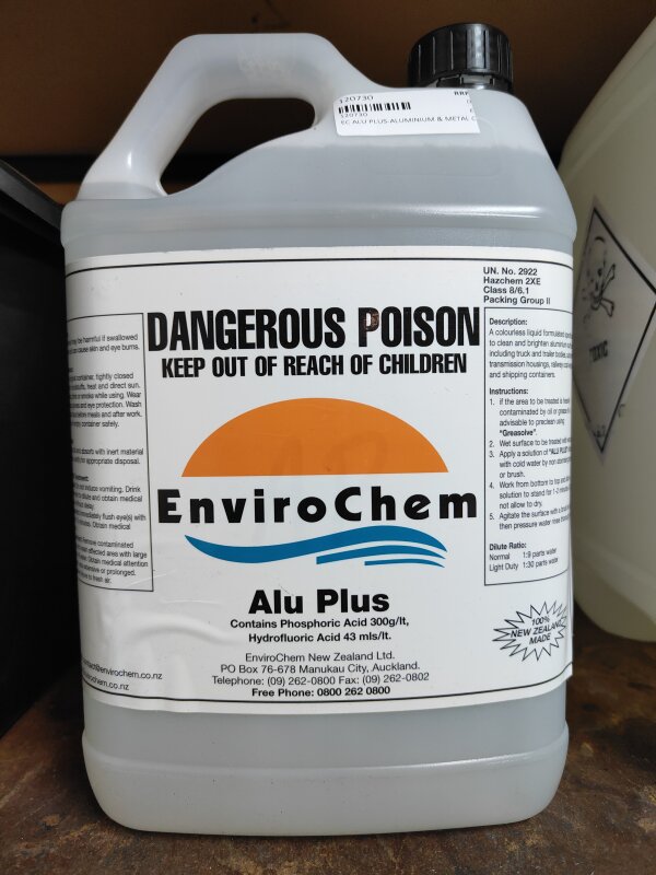 EC ALU PLUS-ALUMINIUM & METAL CLEANER 5 LTR