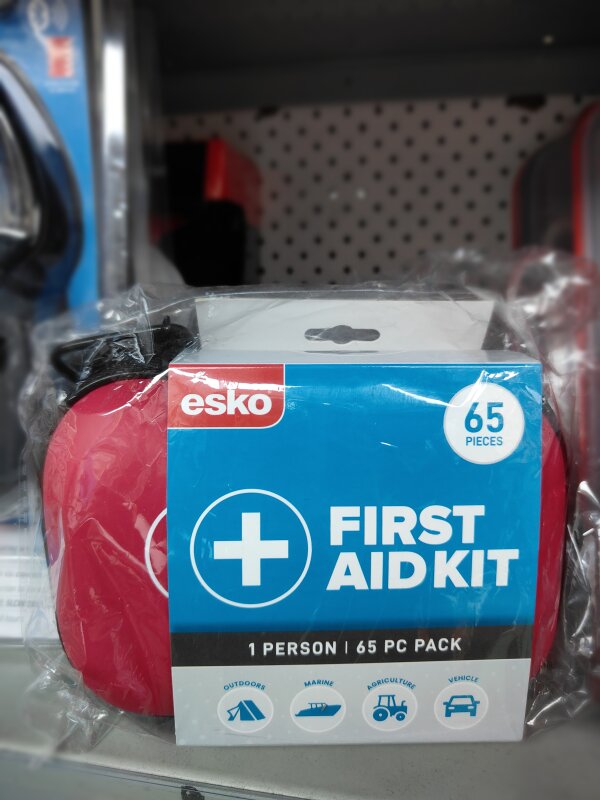 ESKO FIRST AID KIT 1 PERSON 65PC