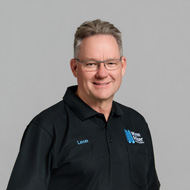 Wynn Fraser Paints Leon